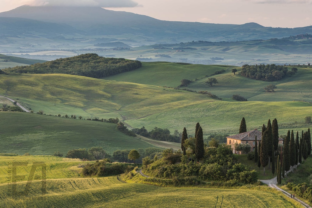 20240509-Toscane (2024-05-09) - 012-cr2 () - LOGO-Export logo bas gauche noir 1920x1080-2.jpg