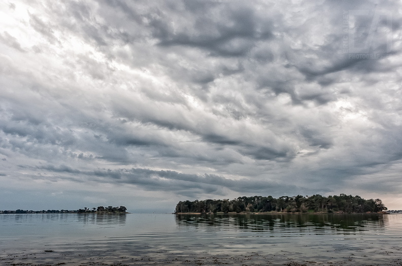 Golfe du Morbihan (2014-03-28) - 148 + Modif Nik () - LOGO 1024.jpg