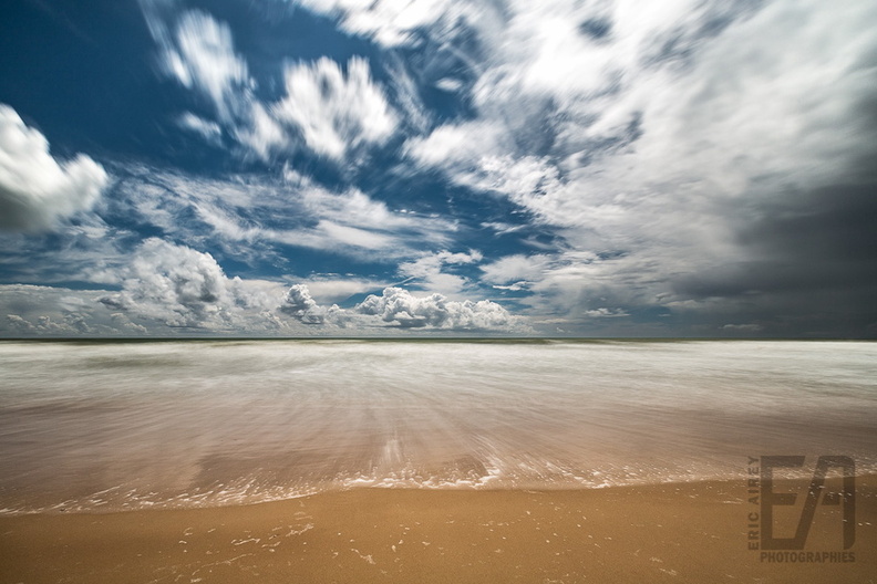 St Gilles Croix de Vie - La plage (2016-06-15) - 032 () - LOGO 1024.jpg